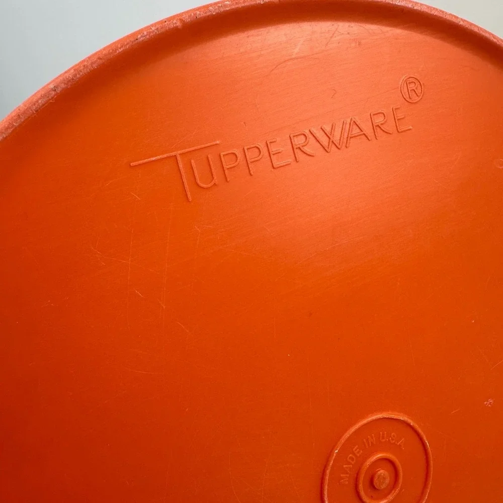 Tupperware Servalier Storage Containers Orange Yellow Set of 2 w/Clear Lids 1204